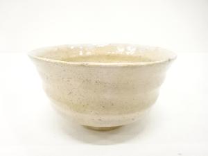 萩焼　白釉　茶碗　（保護箱付）